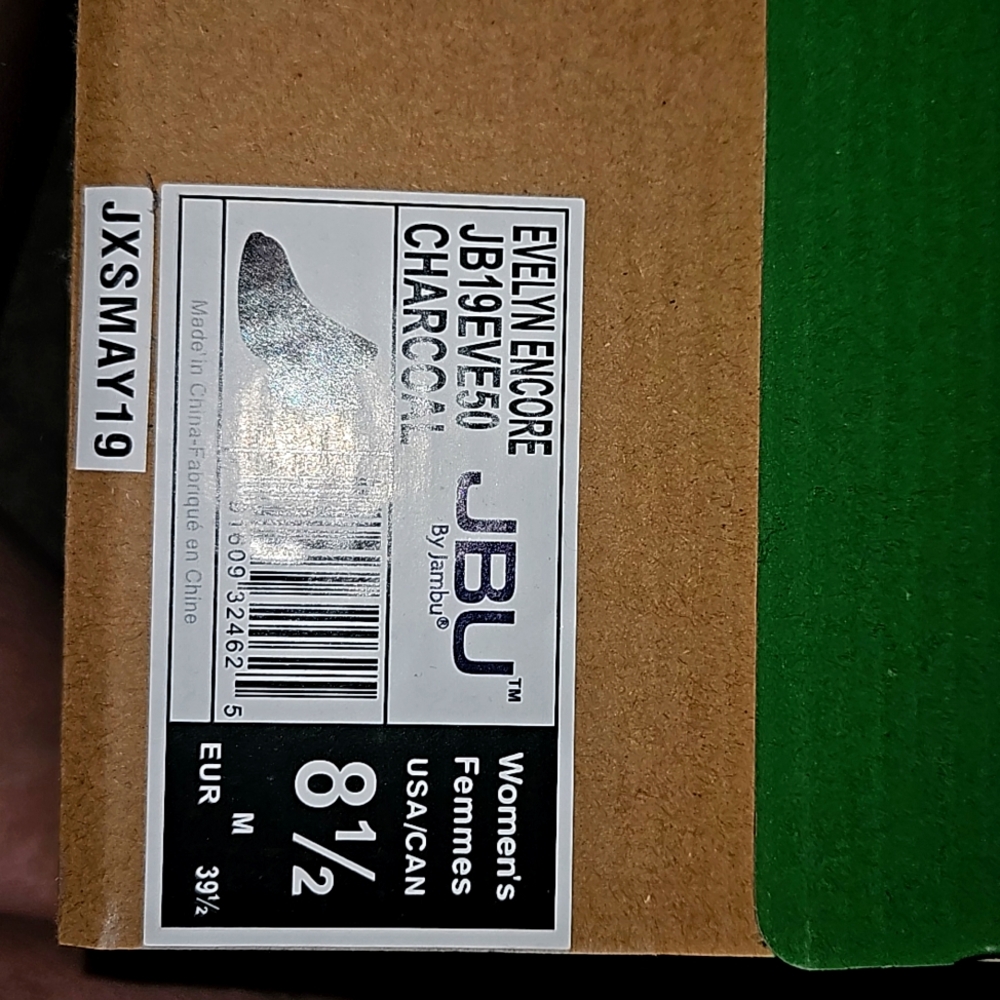 NIB JBU Evelyn size 8.5